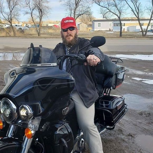 Meet your Posher, Andrew - Picture 1 of 1